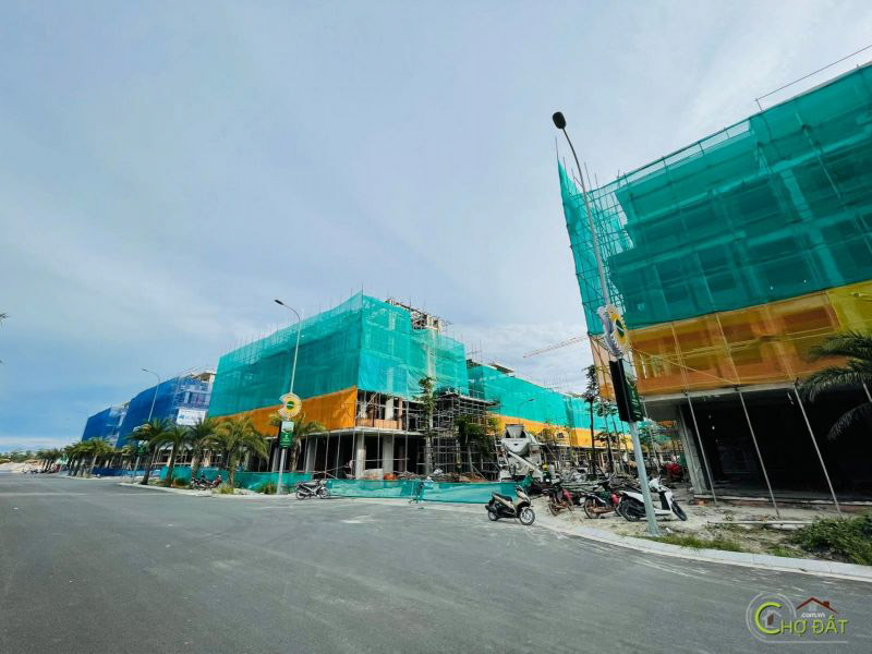 Dự án Nhà phố - Biệt thự biển nghỉ dưỡng Meyhomes Capital Phú Quốc
