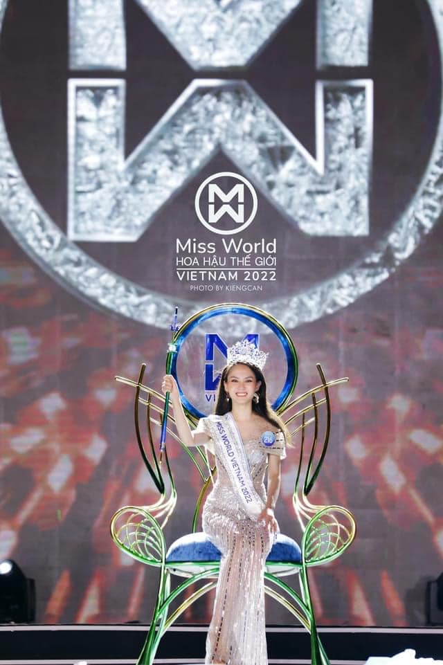 Huỳnh Nguyễn Mai Phương trở thành Miss World Vietnam 2022