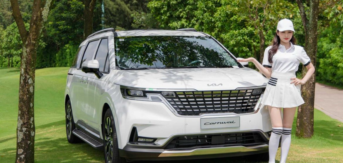 Bảng Giá Dịch Vụ Cho Thuê Xe Kia Carnival Sang Trọng Có Tài Xế