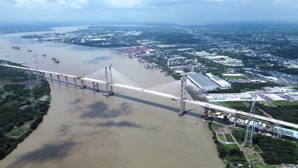 cao tốc Bến Lức – Long Thành, tuyến giao thông chiến lược giúp Cần Giờ không còn “ngăn sông cách chợ” và chính thức hòa nhập vào mạng lưới kết nối khu vực