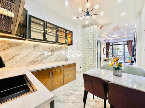 Bán nhà phố Gò Vấp lô góc đường Lê Đức Thọ 2 tầng giá chỉ 3 tỷ 5